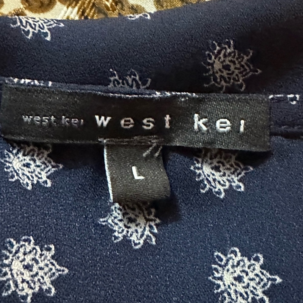 West Kei Black and Cream 3/4 Sleeve Blouse - Picture 4 of 7